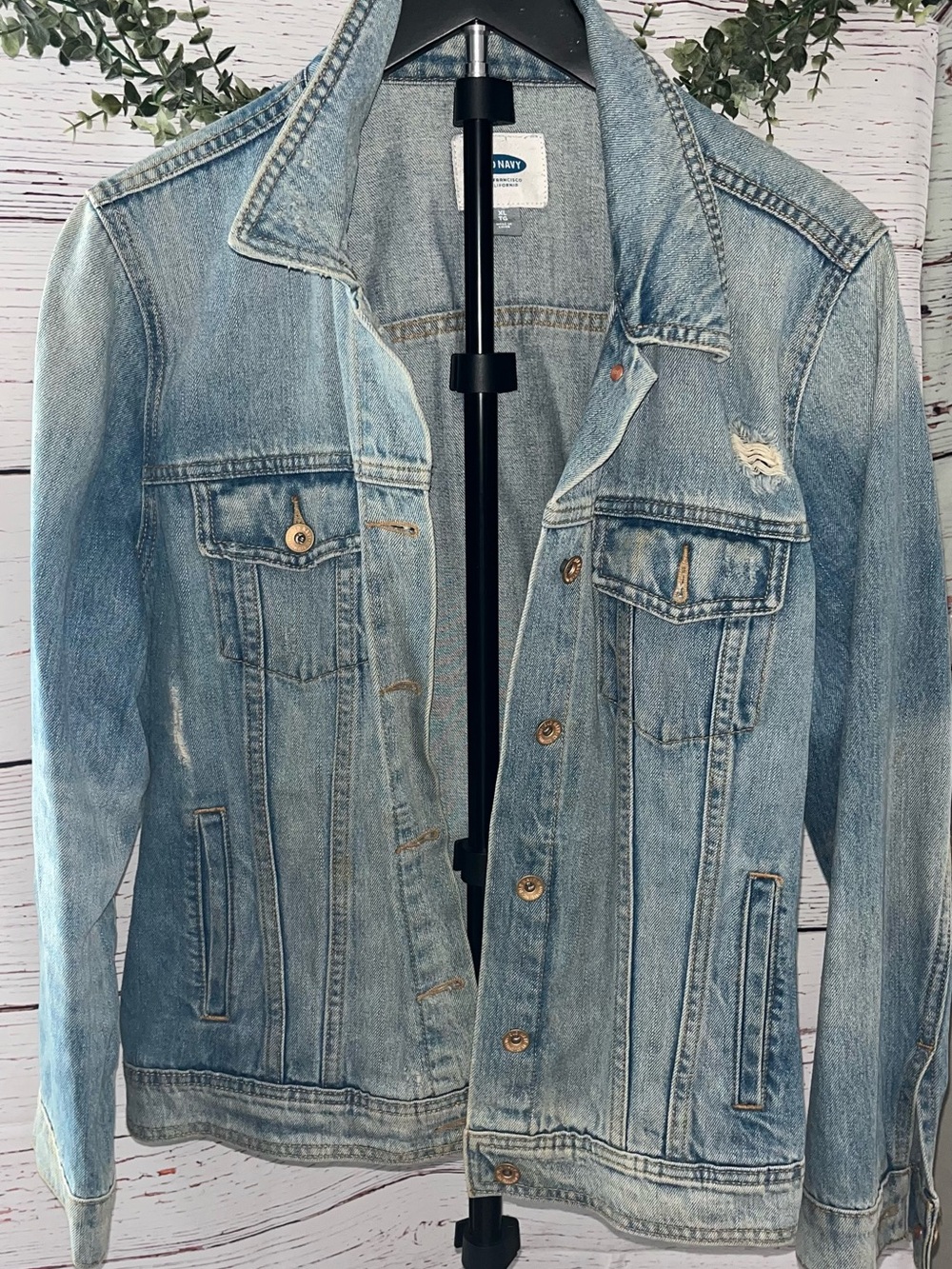 Old Navy Light Blue Denim Jacket - Women's Washed Jean Trucker